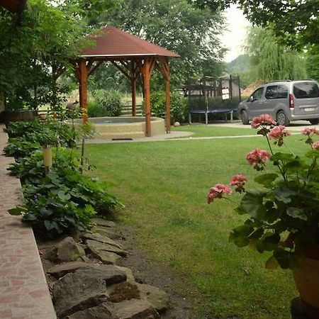 Tiszafüred Tisza-Kert Vendeghaz -Tisza-Kert Vendeghaz II酒店 外观 照片