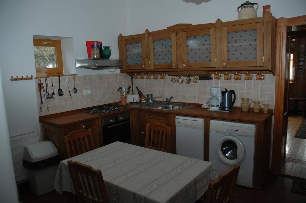 Tiszafüred Tisza-Kert Vendeghaz -Tisza-Kert Vendeghaz II酒店 客房 照片